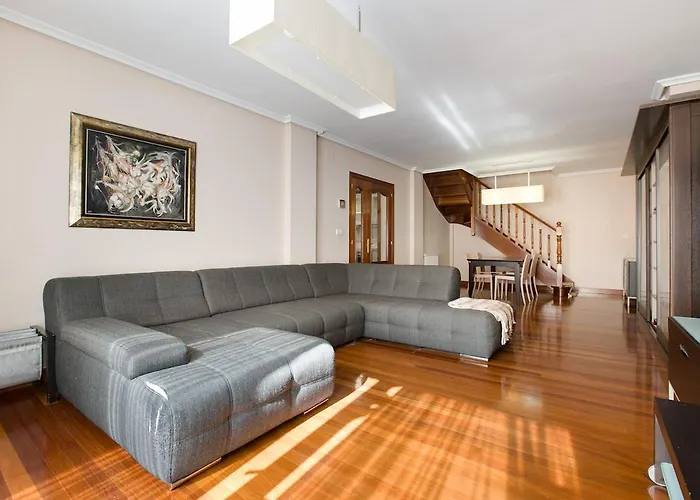 بيت للعطل Isuskiza Plencia *